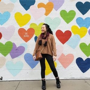 Meet your Posher, Sherry